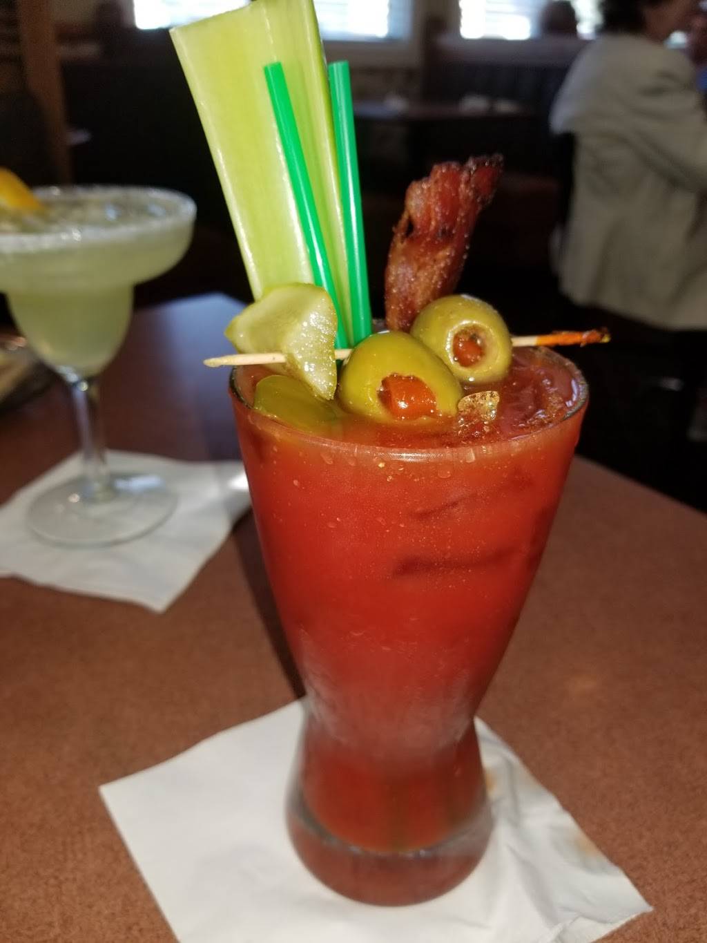 West Side Diner | restaurant | 1120 W Market St, Logansport, IN 46947, USA | 5747533700 OR +1 574-753-3700