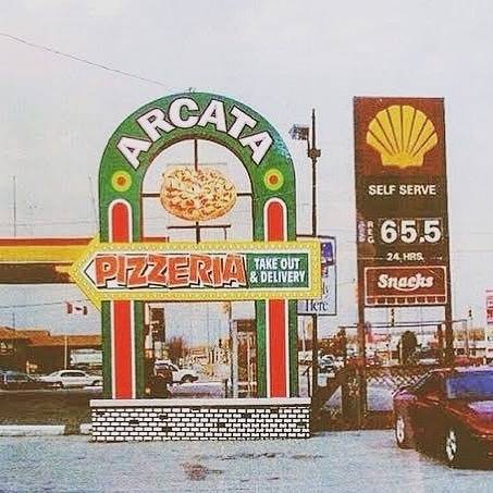 Arcata Pizzeria | restaurant | 25 Amy Croft Dr #32, Windsor, ON N9K 1C7, Canada | 5199568606 OR +1 519-956-8606