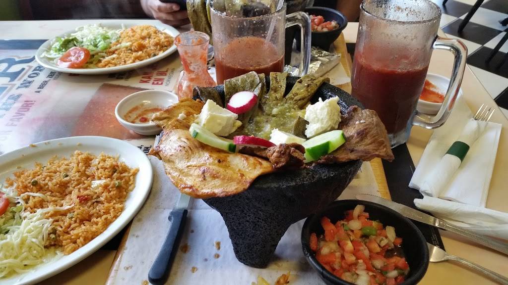 La Siesta | restaurant | 33 N 9th St, Columbia, MO 65201, USA | 5734498788 OR +1 573-449-8788