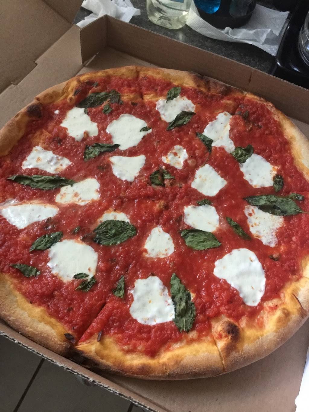 Little Italy 2 | restaurant | S 4th St & Queen St, Philadelphia, PA 19147, USA | 2679282920 OR +1 267-928-2920