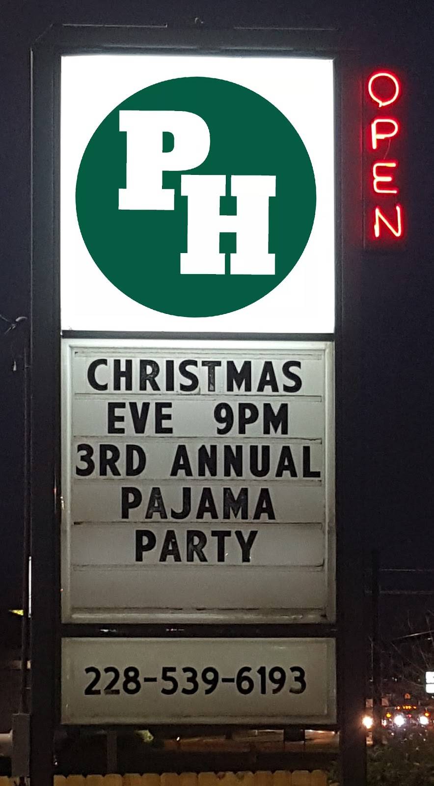 The Pour House | restaurant | 11444 US 49, Gulfport, MS 39503, USA | 2285396193 OR +1 228-539-6193