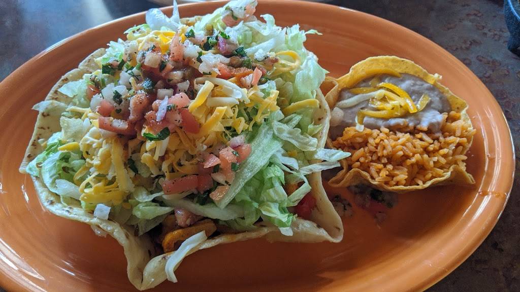 Mazatlan II Mexican Restaurant | restaurant | 2701 King Ln, Lincoln, NE 68521, USA | 4024380665 OR +1 402-438-0665