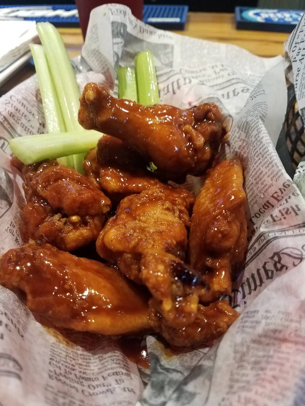 Brews Tavern | restaurant | 8083 Charlotte Hwy, Fort Mill, SC 29707, USA | 8035473279 OR +1 803-547-3279