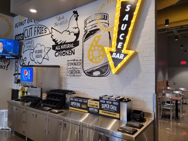 Super Chix | restaurant | 3305 Central Ave, Toledo, OH 43606, USA | 5673158543 OR +1 567-315-8543