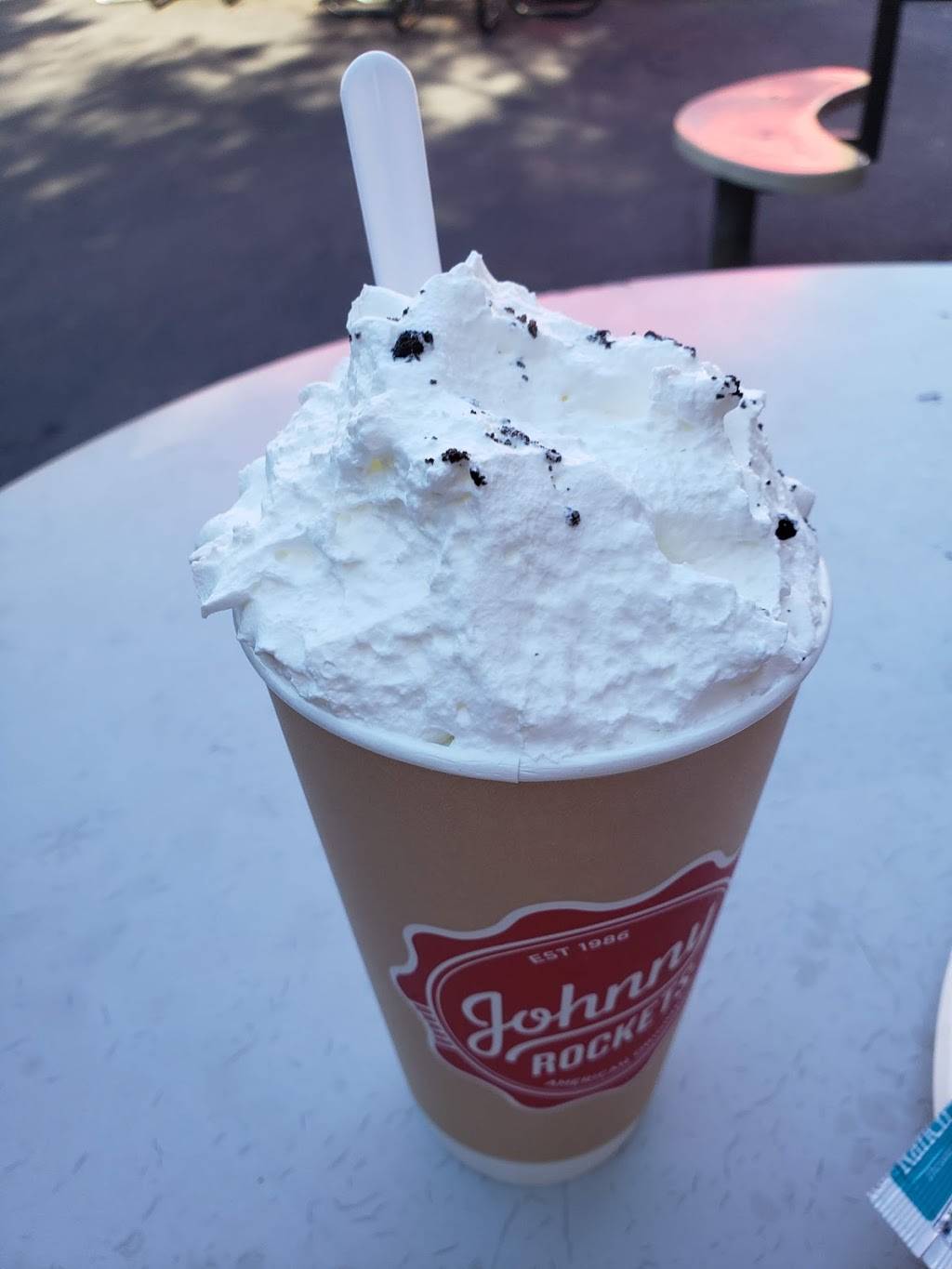 Johnny Rockets | restaurant | 1001 Fairgrounds Dr, Vallejo, CA 94589, USA | 7075565661 OR +1 707-556-5661