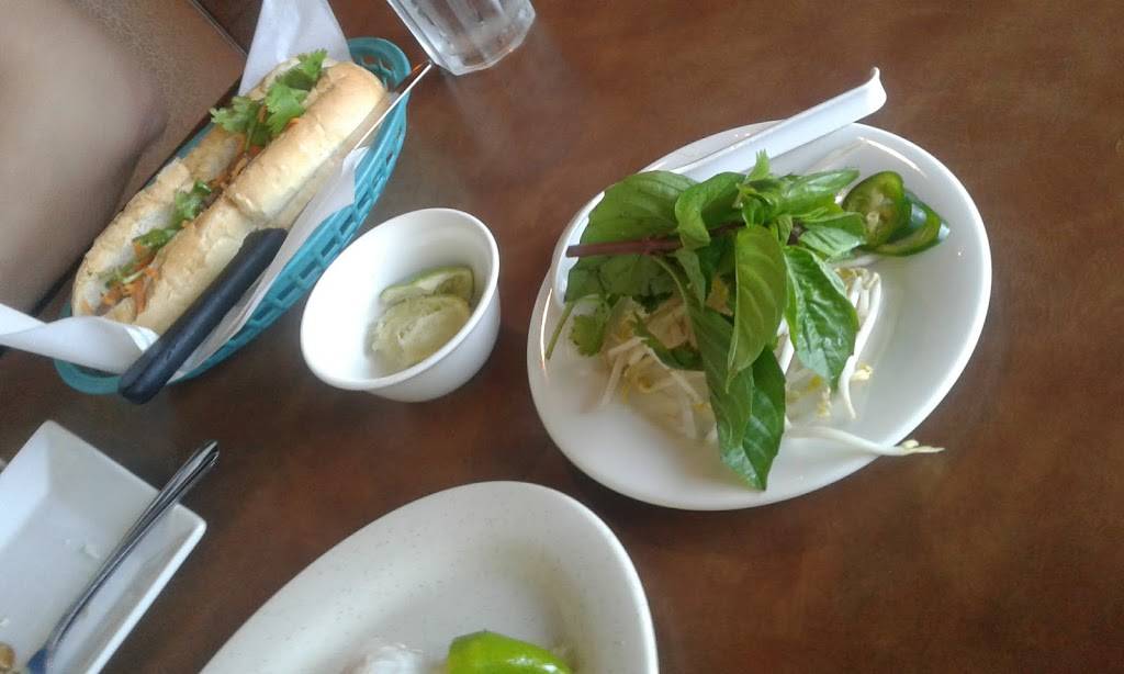 Pho Hoang Restaurant | restaurant | 1400 NASA Road 1 ste g, Houston, TX 77058, USA | 2813333897 OR +1 281-333-3897