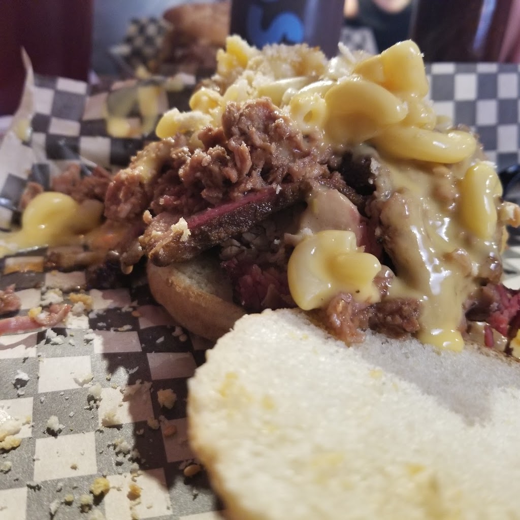 Holy Smokes | restaurant | 251 S Main St, Yuma, AZ 85364, USA | 9285813465 OR +1 928-581-3465