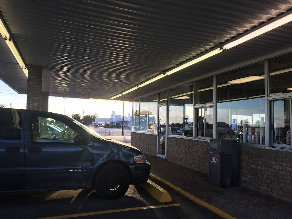 Dairy Queen | restaurant | 301 7th St, Bay City, TX 77414, USA | 9792459101 OR +1 979-245-9101