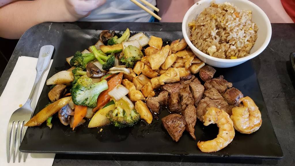 Fuku Japanese Grill | restaurant | 2118 US-82, Gainesville, TX 76240, USA | 9406122266 OR +1 940-612-2266