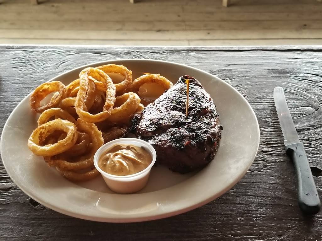 Lee Harveys | restaurant | 1807 Gould St, Dallas, TX 75215, USA | 2144281555 OR +1 214-428-1555