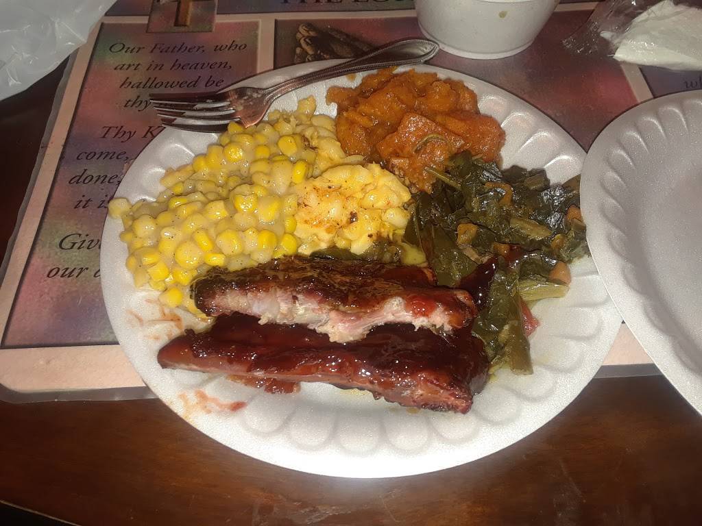 Uptown BBQ & Soulfood | restaurant | 15700 Livernois, Detroit, MI 48238, USA | 3138617590 OR +1 313-861-7590