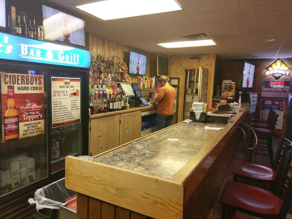 Toppers Bar & Grill | night club | 311 State Rd, Montevideo, MN 56265, USA | 3202699401 OR +1 320-269-9401