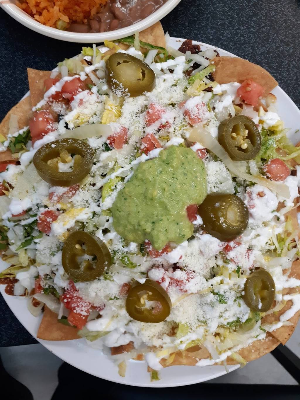 Tres sabores Mexican restaurant | restaurant | 83-03 24th Ave, Queens, NY 11370, USA | 7188990221 OR +1 718-899-0221