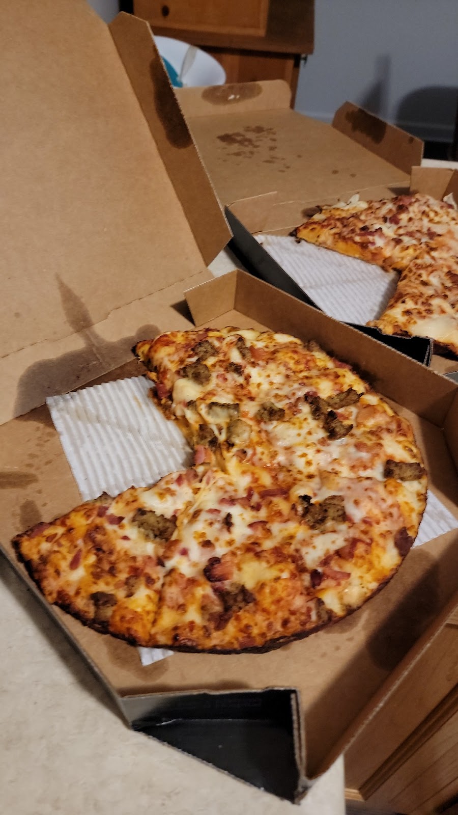 Dominos Pizza | meal delivery | 2020 N Lincoln St, Greensburg, IN 47240, USA | 8126514001 OR +1 812-651-4001