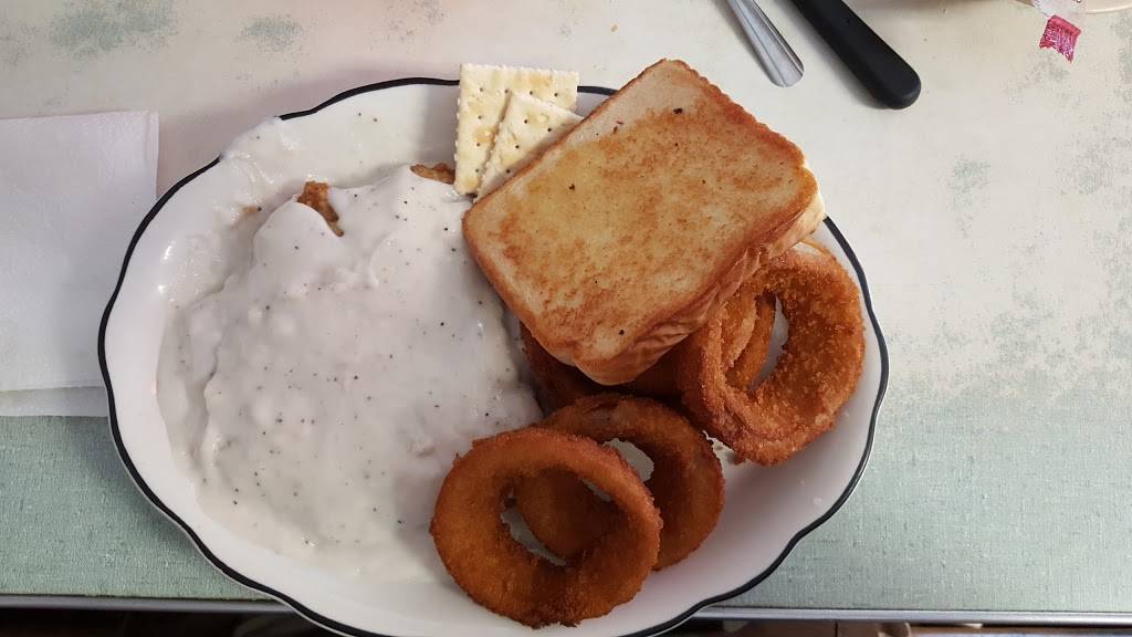 Johnnies Drive In | restaurant | 908 E Main St, Tupelo, MS 38804, USA | 6628426748 OR +1 662-842-6748