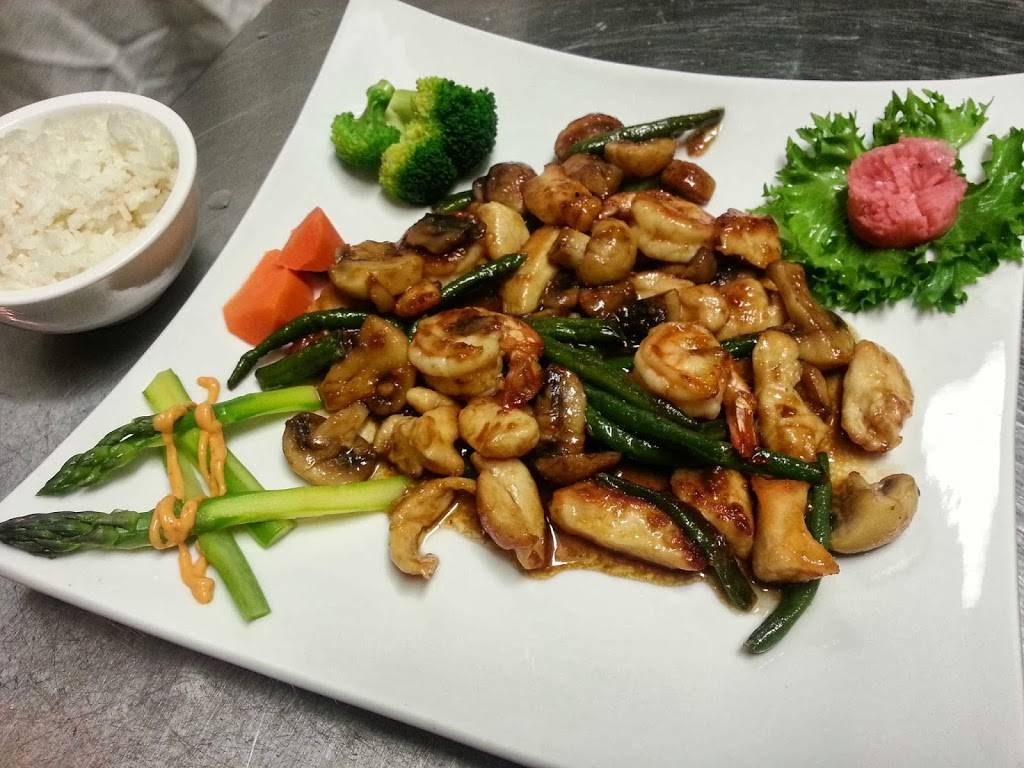 Sushiwa | restaurant | Unit C25, 575 Horsham Road, Horsham, PA 19044, USA | 2157738003 OR +1 215-773-8003