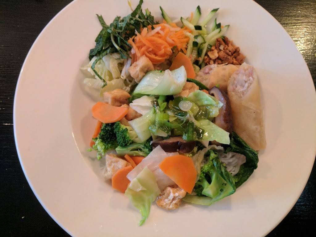 Bac Ky Vietnamese Canteen | restaurant | 567 King St W, Toronto, ON M5V 1M1, Canada | 4165997468 OR +1 416-599-7468