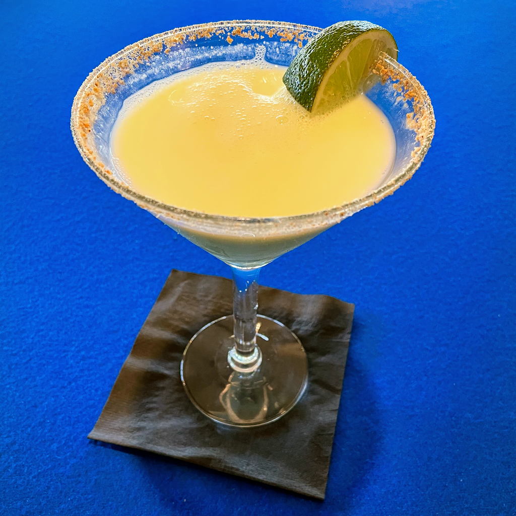 Blue Giraffe 2 Restaurant at Beachview Estates | restaurant | 1100 Par View Dr, Sanibel, FL 33957, USA | 2395585634 OR +1 239-558-5634