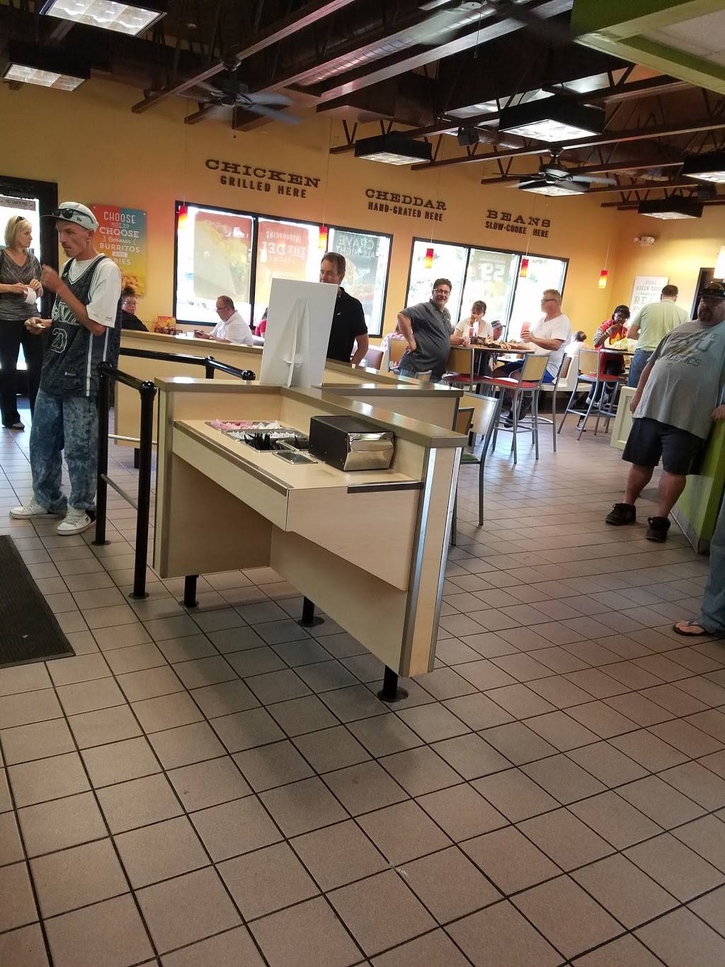 Del Taco | meal takeaway | 6876 S Redwood Rd, West Jordan, UT 84084, USA | 8015680347 OR +1 801-568-0347