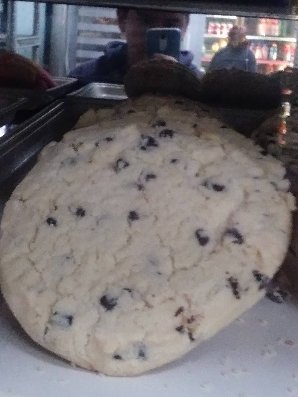 R&M Pastries, Inc. | bakery | 1565 W Holt Ave # 1, Pomona, CA 91768, USA | 9094694609 OR +1 909-469-4609