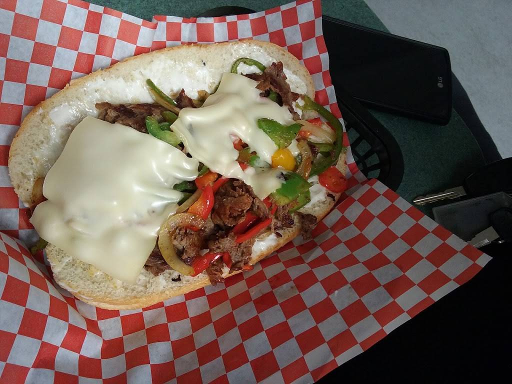 The Burger Rush | restaurant | 2703 E Foothill Blvd, Rialto, CA 92376, USA | 9099905931 OR +1 909-990-5931