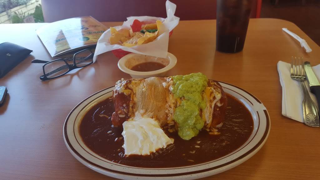 El Burrito Jr. | restaurant | 3830 Pacific Coast Hwy, Torrance, CA 90505, USA | 3103735405 OR +1 310-373-5405