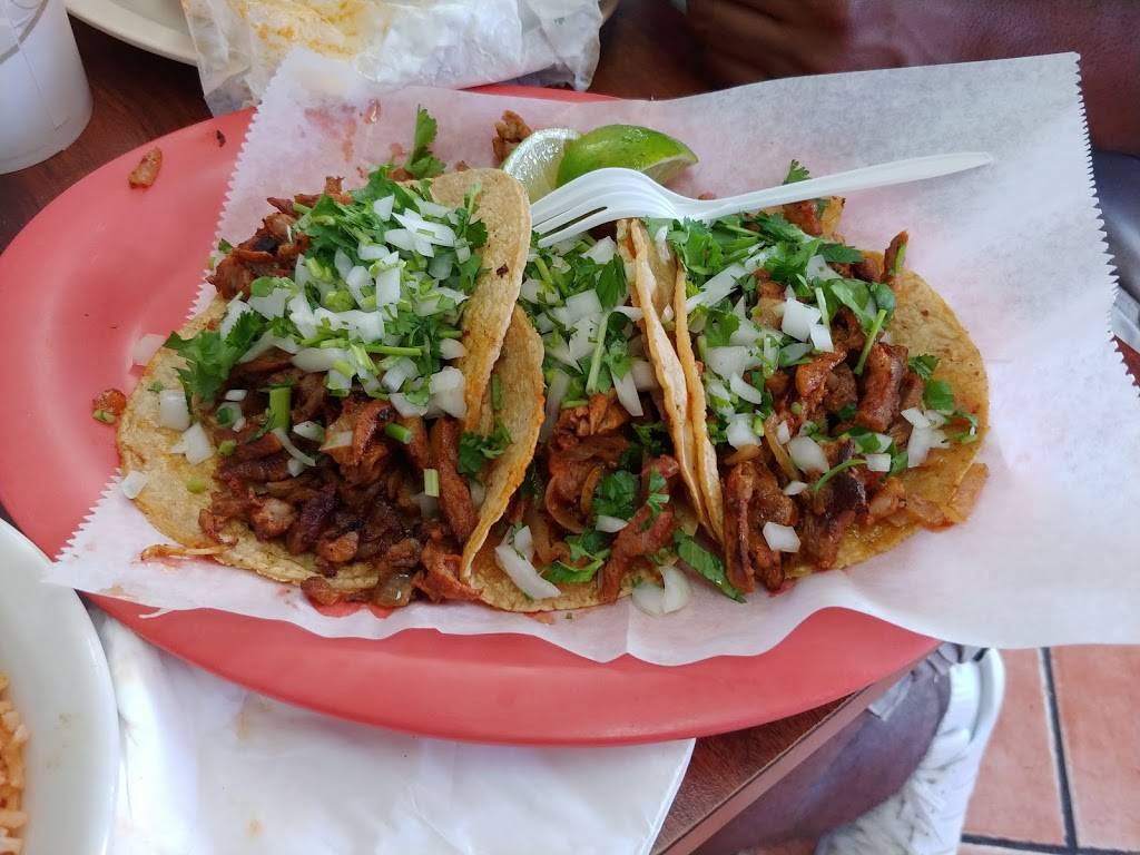 Taquería Uptown | restaurant | 1144 W Bryn Mawr Ave, Chicago, IL 60660, USA | 7738784785 OR +1 773-878-4785