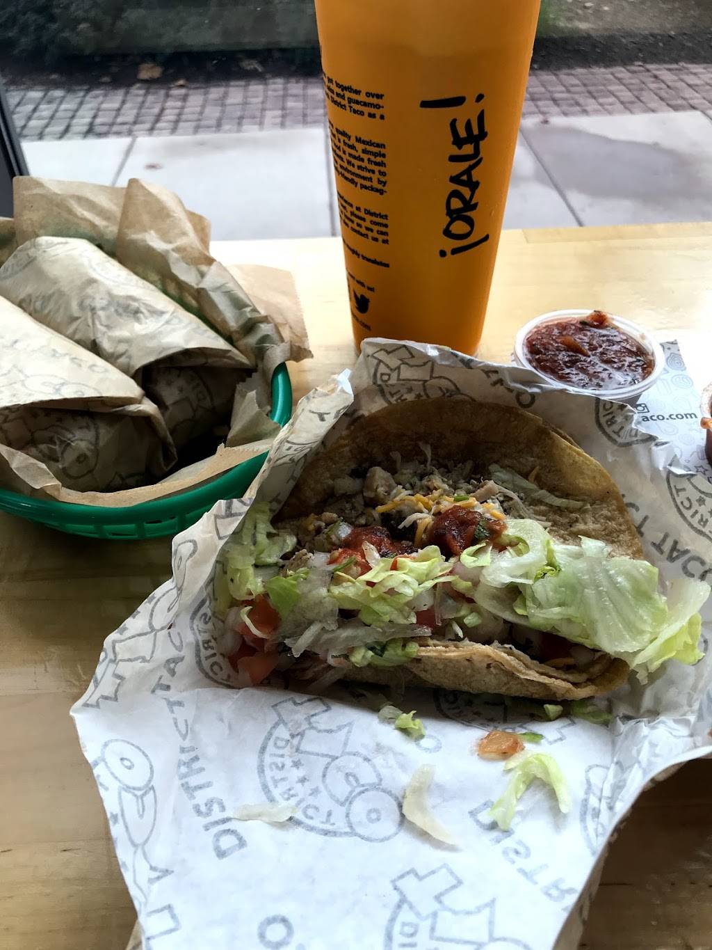 District Taco | restaurant | Tysons Corner, 1500-C Cornerside Blvd, Tysons, VA 22182, USA | 5714181580 OR +1 571-418-1580