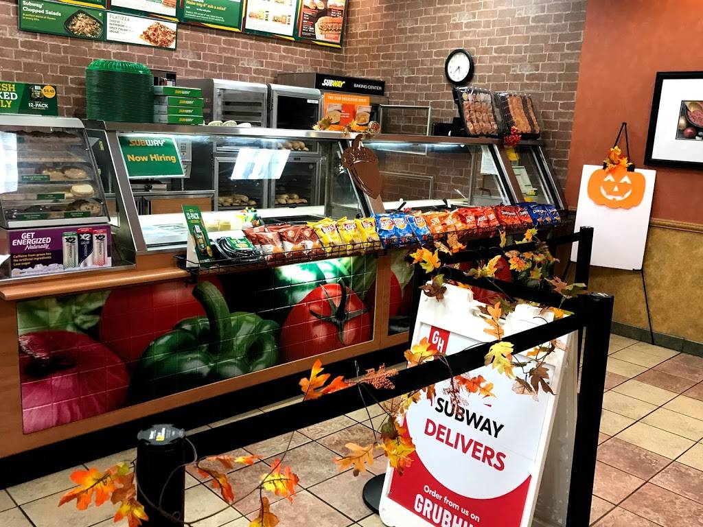 Subway | meal takeaway | 749 Mineral Spring Ave, Pawtucket, RI 02860, USA | 4017257919 OR +1 401-725-7919