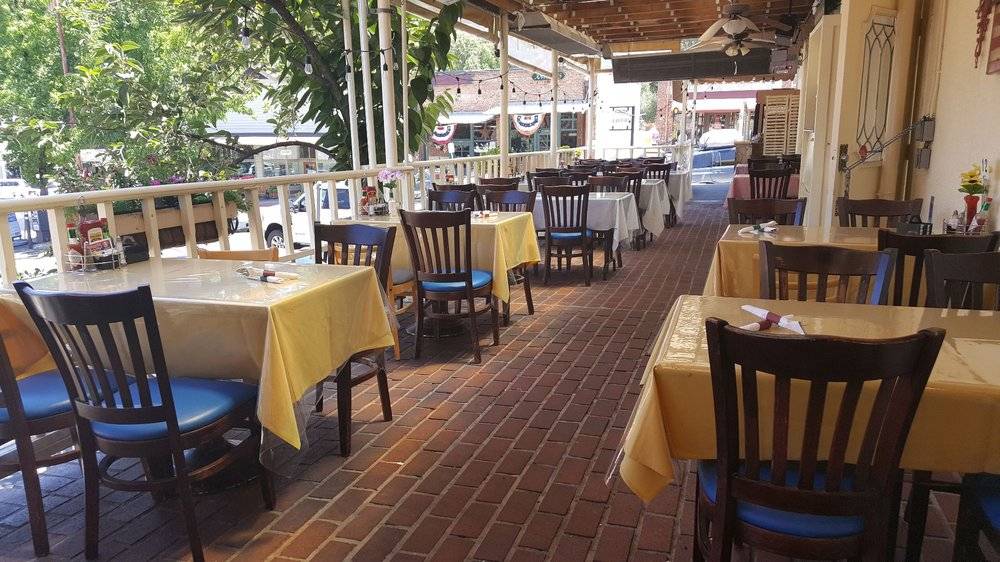 Old Town Grill | restaurant | 160 Sacramento St, Auburn, CA 95603, USA | 5308231124 OR +1 530-823-1124