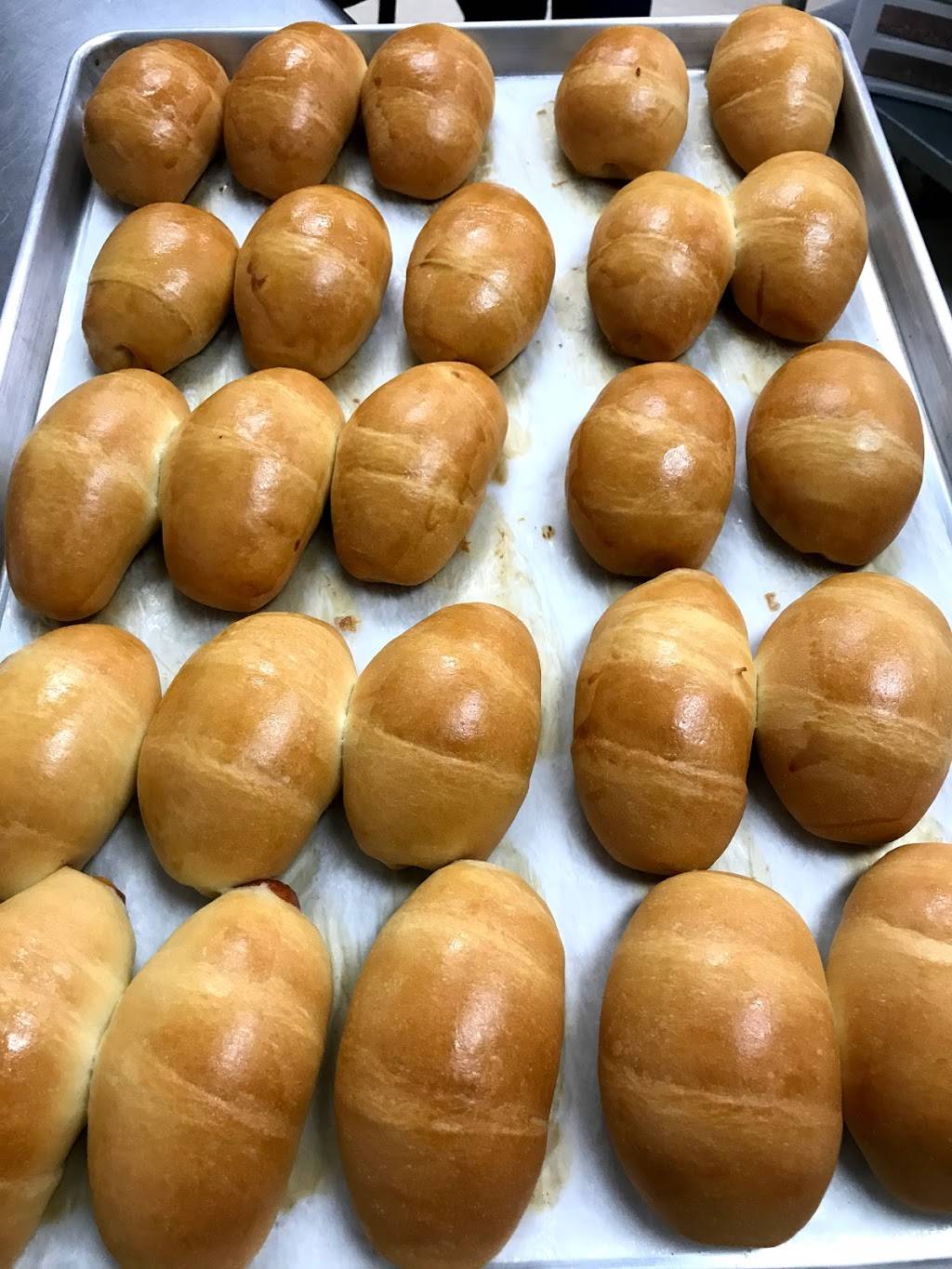 Snowflake donuts | restaurant | 7010 Woodridge Dr, Houston, TX 77087, USA | 8327425578 OR +1 832-742-5578