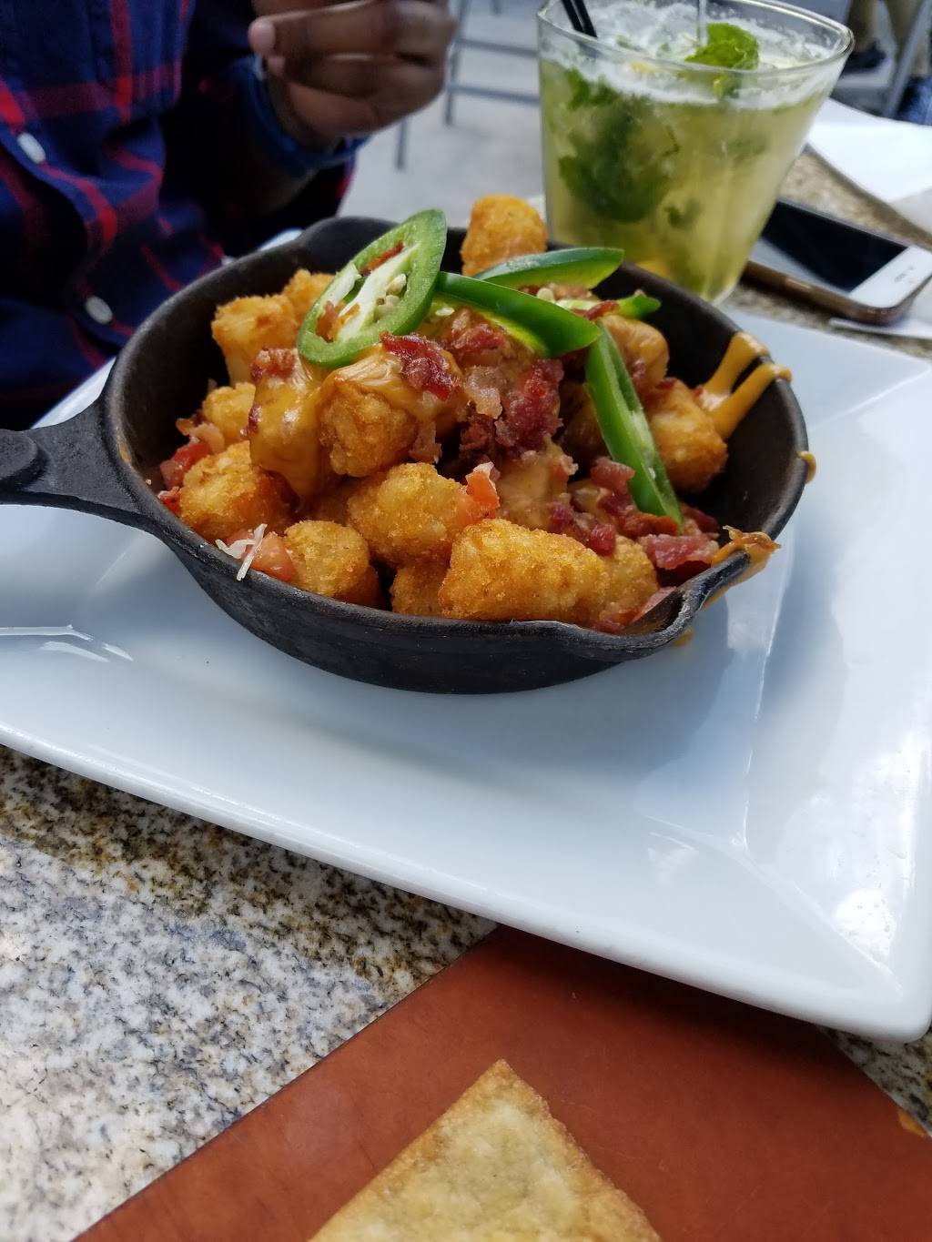 Bar Louie - Bensalem | night club | 600 Rockhill Dr, Bensalem, PA 19020, USA | 2676841360 OR +1 267-684-1360