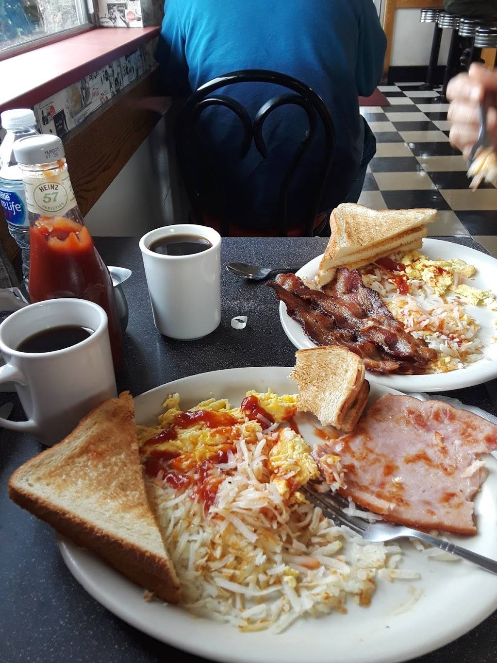 Red Onion | restaurant | 11900 San Pablo Ave, El Cerrito, CA 94530, USA | 5102369462 OR +1 510-236-9462