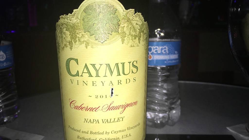 The Palace Mens Club | restaurant | 2482 NE Interstate 410 Loop, San Antonio, TX 78217, USA | 2105996011 OR +1 210-599-6011