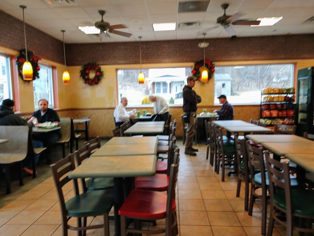 Subway | restaurant | 2918 Gallia St, Portsmouth, OH 45662, USA | 7403539500 OR +1 740-353-9500