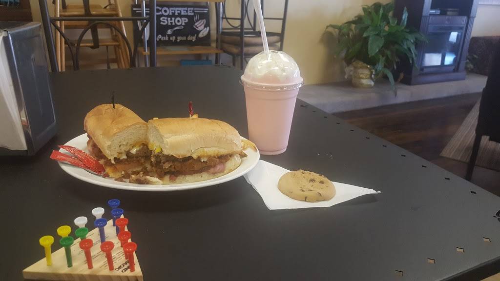 Gilberts Place | cafe | 130 E Main St, Bellevue, OH 44811, USA | 5672144439 OR +1 567-214-4439