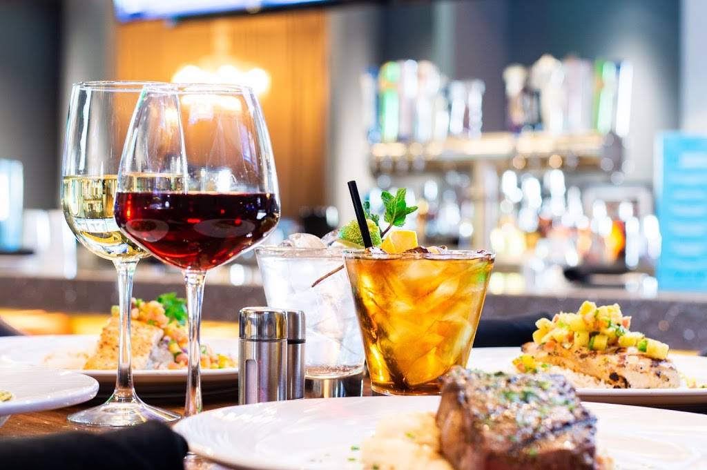 Modern Round | restaurant | 8320 W Mariners Way, Peoria, AZ 85382, USA | 6233886900 OR +1 623-388-6900