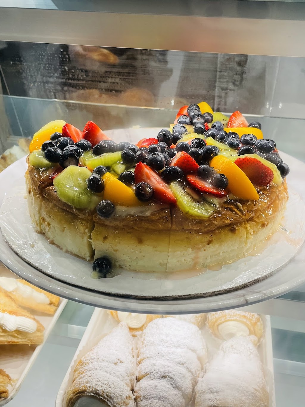 Panaderia Guatemalteca "La Mejor" | bakery | 1725 S First St B, Garland, TX 75040, USA | 9728403396 OR +1 972-840-3396