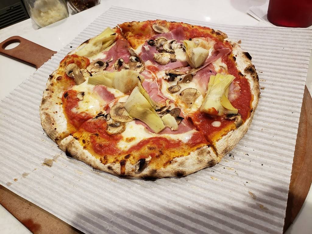 Bigalora Cucina | restaurant | McNamara Terminal, Central Link Area, 2514 Worldgateway Pl, Detroit, MI 48242, USA | 7349410791 OR +1 734-941-0791