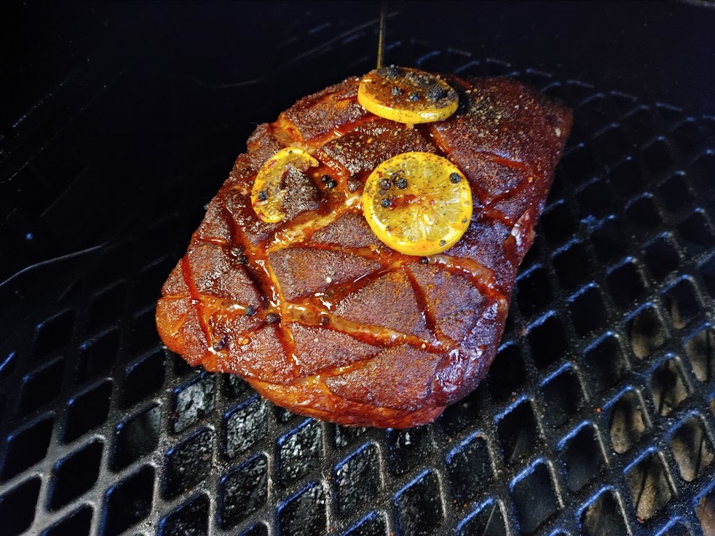 Smokey Bears Bbq | restaurant | 101 Center Rd, Easton, ME 04740, USA | 2075511035 OR +1 207-551-1035