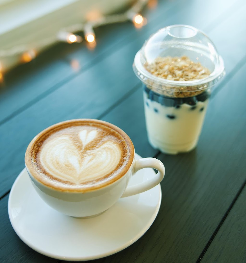 Coffee Cup Overflowing | cafe | 6544 Winford Ave, Hamilton, OH 45011, USA | 5137371100 OR +1 513-737-1100