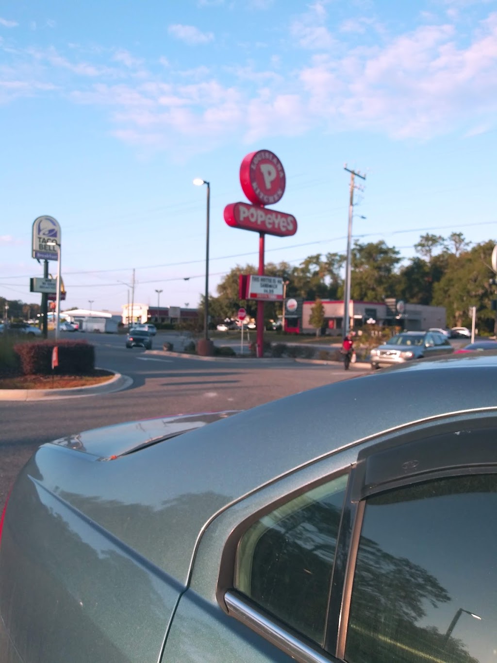 Popeyes Louisiana Kitchen | restaurant | 2161 S Byron Butler Pkwy, Perry, FL 32348, USA | 8508430728 OR +1 850-843-0728