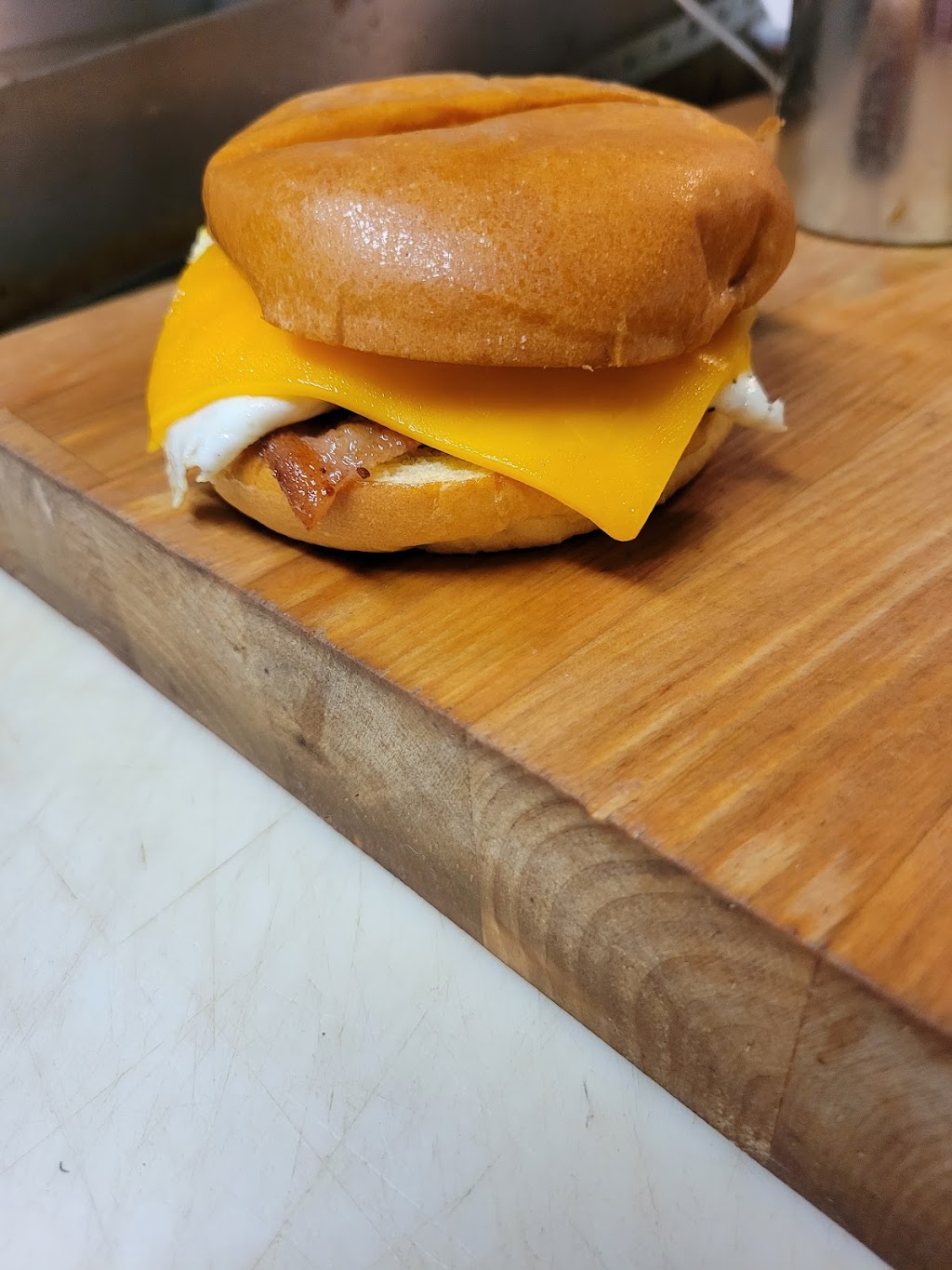 The Hitchin Post | restaurant | 2498 Raphine Rd, Raphine, VA 24472, USA | 5408171365 OR +1 540-817-1365