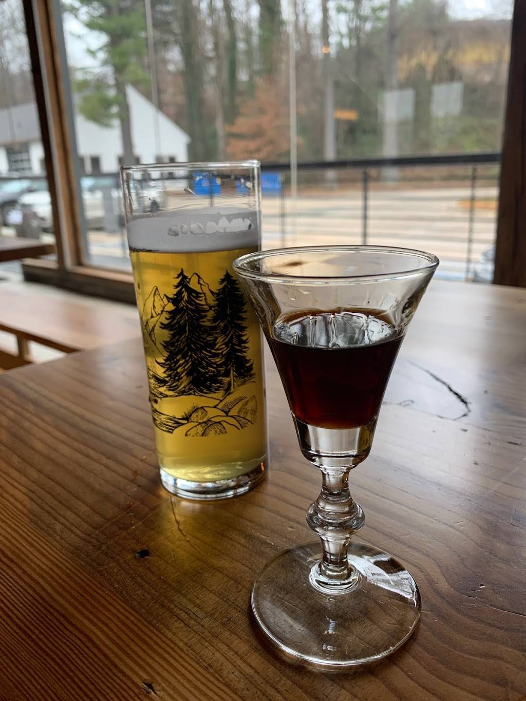 Forestry Camp Bar & Restaurant | restaurant | 10 Shady Oak Dr, Asheville, NC 28803, USA | 8285054452 OR +1 828-505-4452