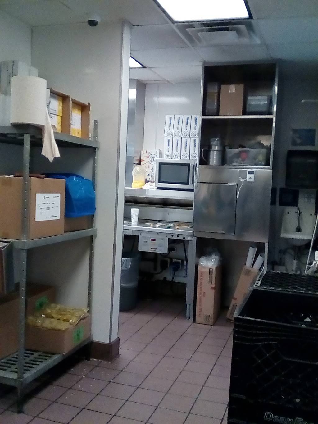 White Castle | restaurant | 3615 S High St, Columbus, OH 43207, USA | 6144093264 OR +1 614-409-3264