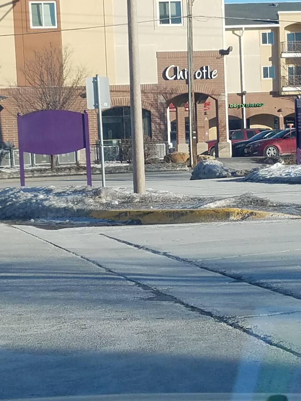 Chipotle Mexican Grill | restaurant | 1600 Warren St Ste 1, Mankato, MN 56001, USA | 5073881222 OR +1 507-388-1222