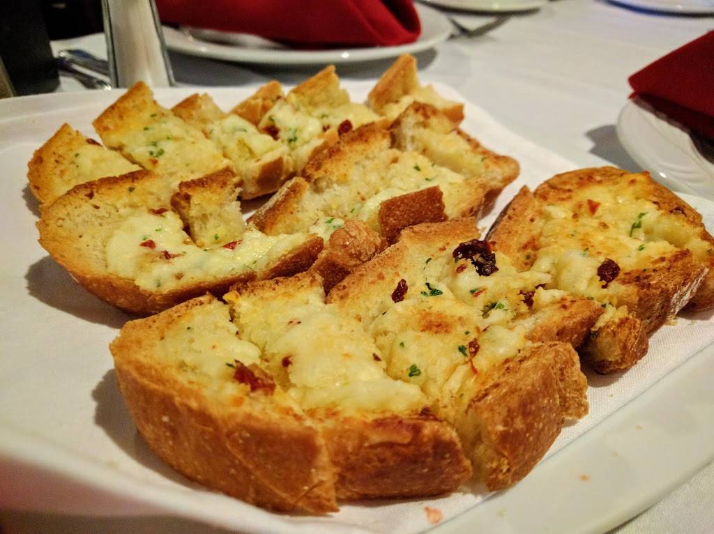 Posillipo Italian Restaurant & Bar | restaurant | 1801 NJ-35, Oakhurst, NJ 07755, USA | 7325089700 OR +1 732-508-9700