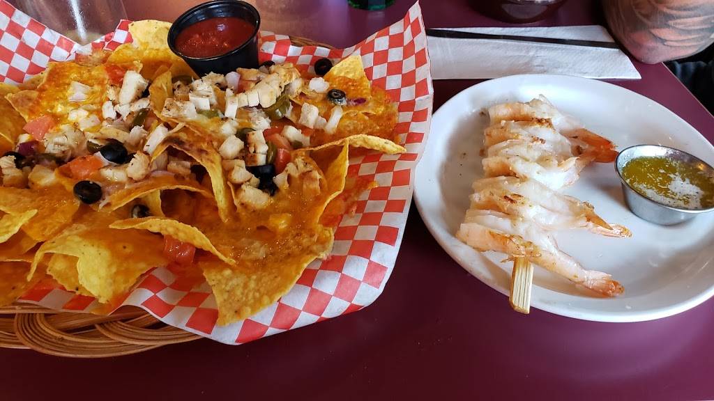 Restaurant Lachapelle | restaurant | 454 Route 105, Kazabazua, QC J0X 1X0, Canada | 8194675568 OR +1 819-467-5568