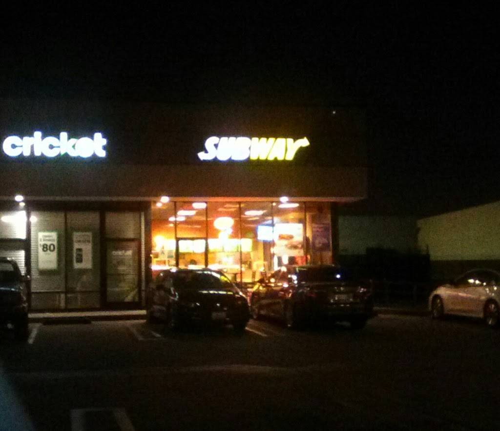 Subway Restaurants | restaurant | 12902 Foothill Blvd J, Sylmar, CA 91342, USA | 8183657429 OR +1 818-365-7429