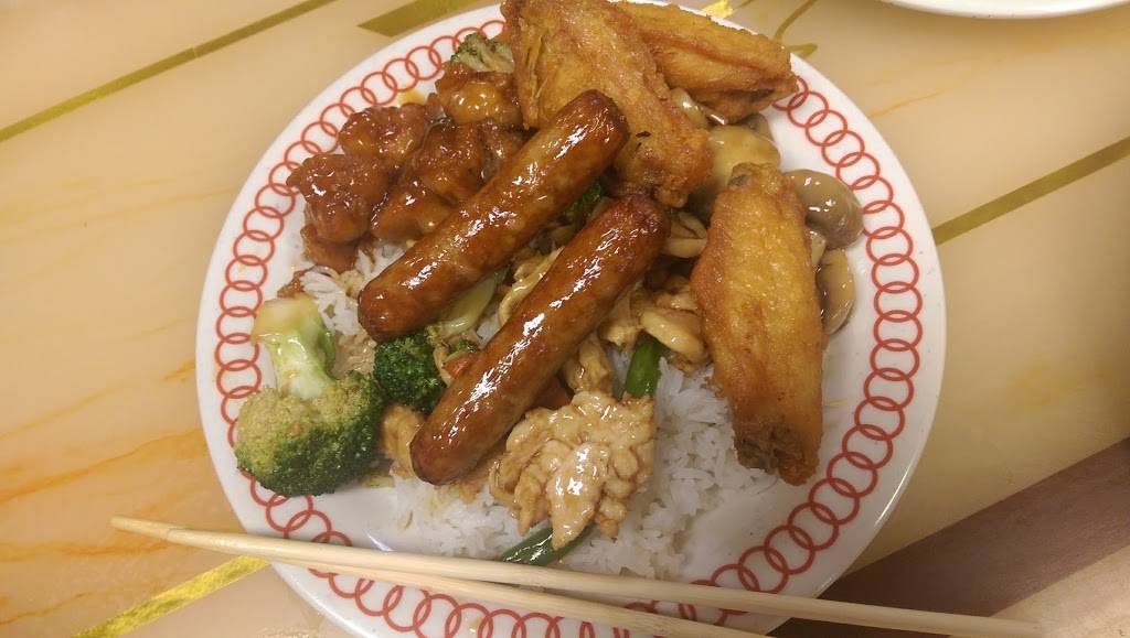 New China Buffet | restaurant | 3734 S 27th St, Milwaukee, WI 53221, USA | 4142812200 OR +1 414-281-2200